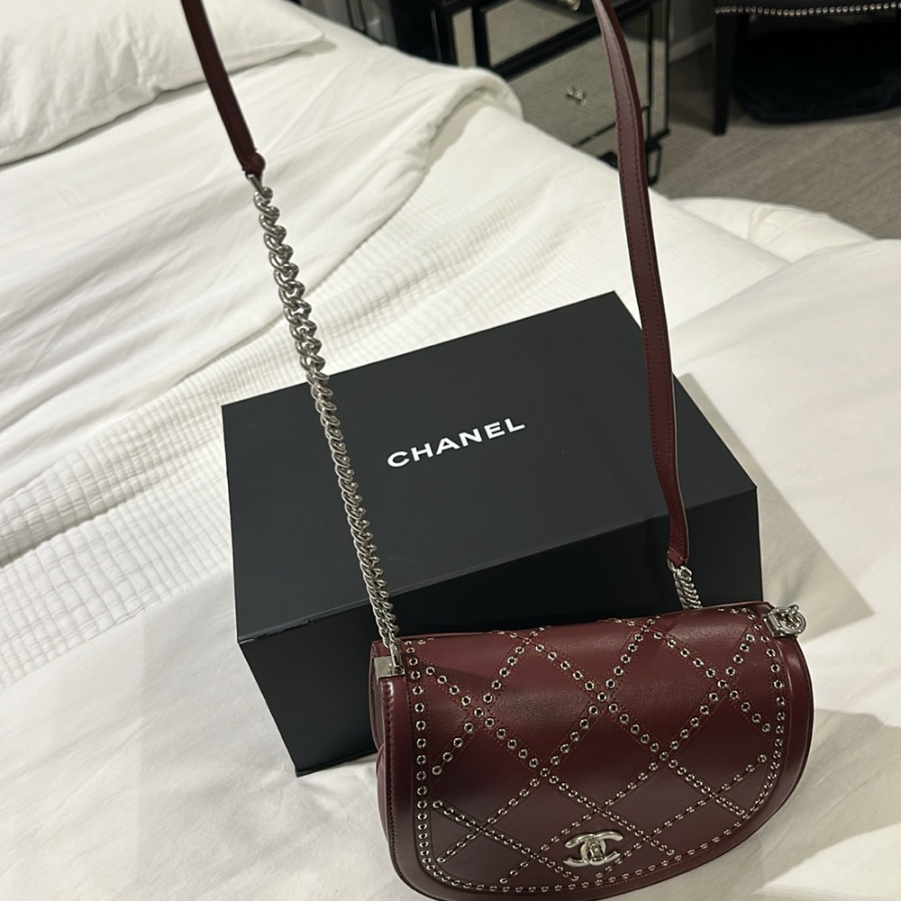 Chanel RARE messenger bag - Picture 2 of 9